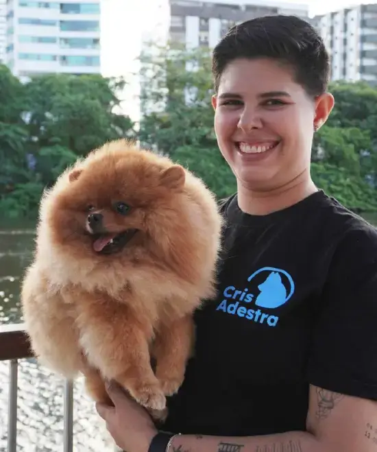 Crisnale Santos - Adestradora e Fundadora da Lobosfera